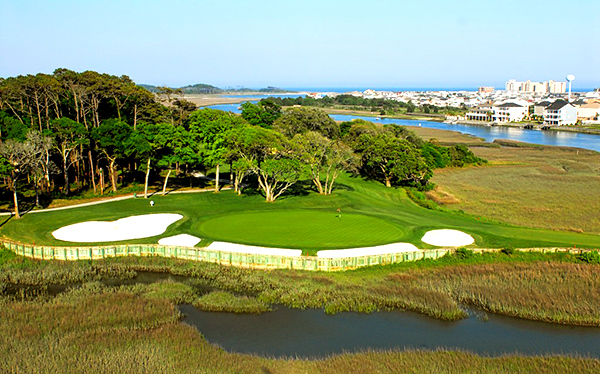 The unforgettable 12th hole at Tidewater is one of the area's best