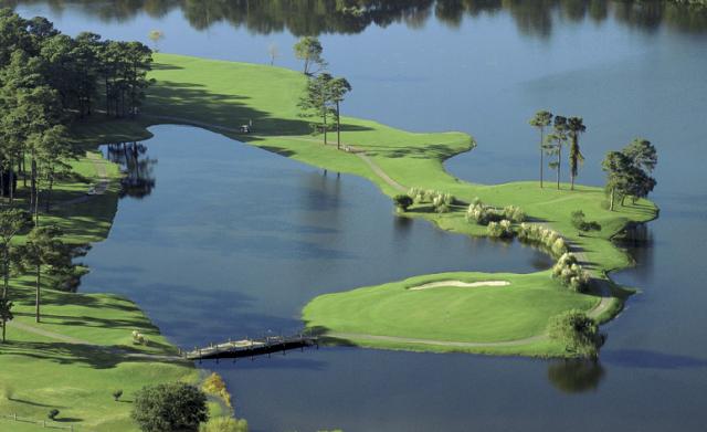 Oyster Bay is one of the most scenic Myrtle Beach golf courses