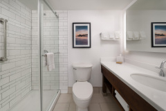 Hilton-Myrtle-Beach-Hilton-Bathroom-with-shower