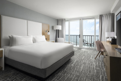 Hilton-Myrtle-Beach-Myrtle-Beach-Hilton-king-room