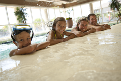 Tilghman Beach & Golf Resort - Kids at Indoor Pool