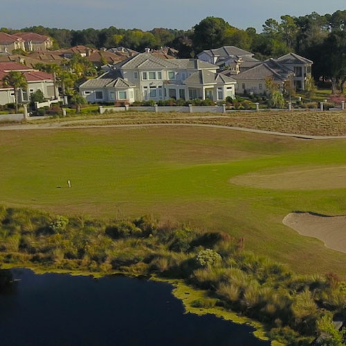 Fairway Bliss: Golf Course Community Living